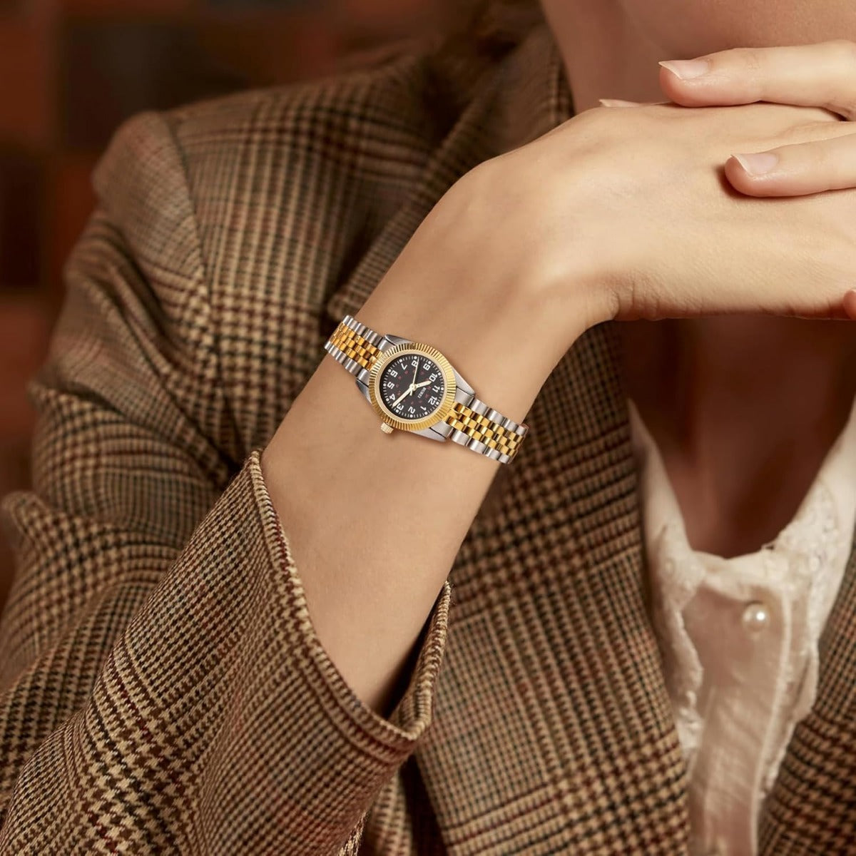 BUREI Women's Wrist Watch Easy Read Dial, 24 Hour with Second Hand,Nurse Watch for Women with Stainless Steel Band.