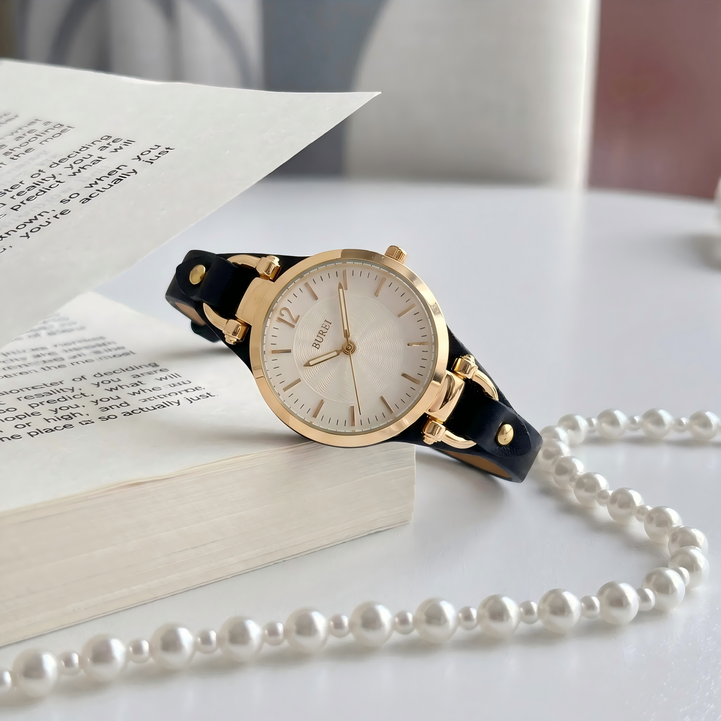 BUREI Vintage Horseshoe Leather Watch