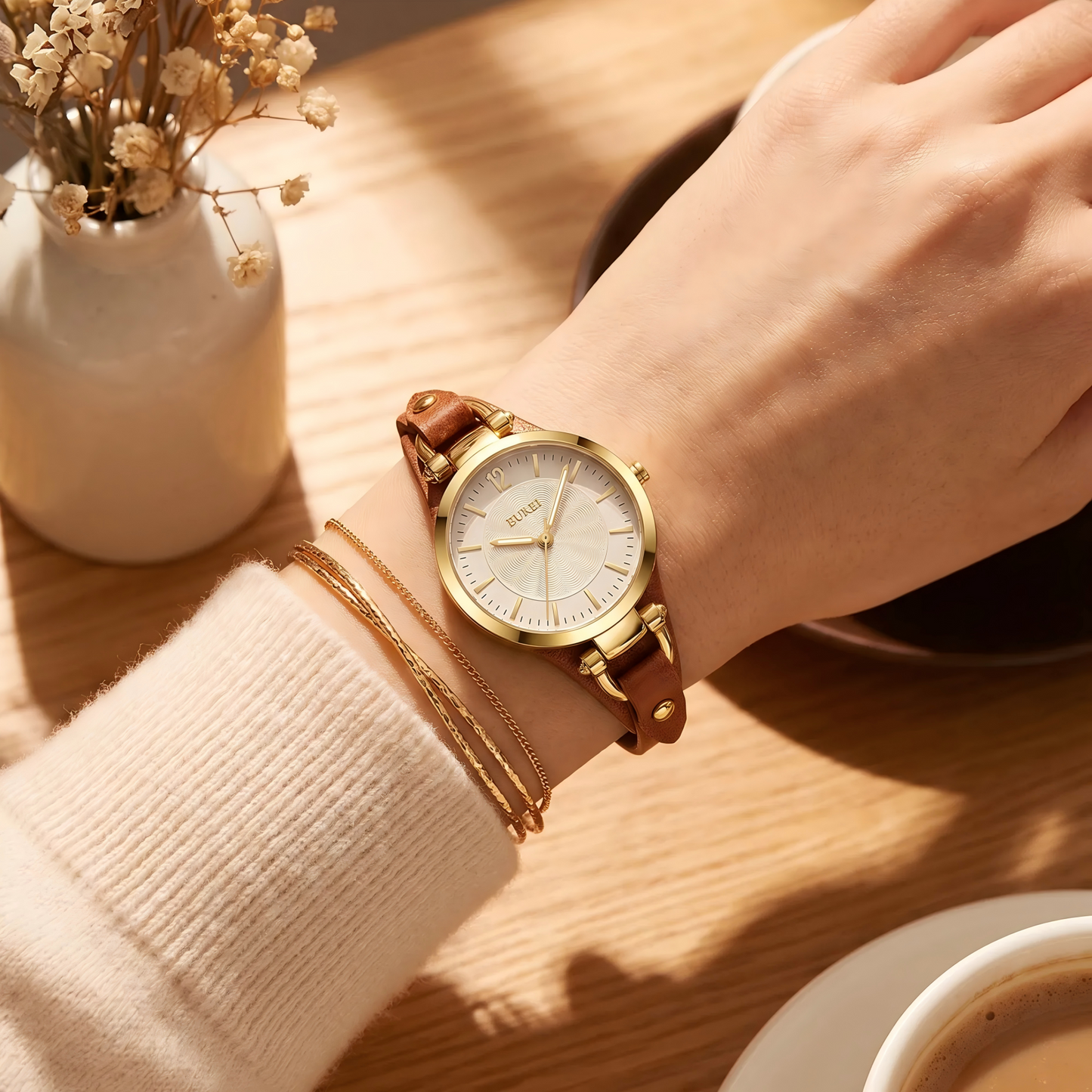 BUREI Vintage Horseshoe Leather Watch